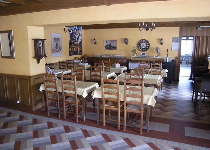 Des Touristes Vollore-Montagne